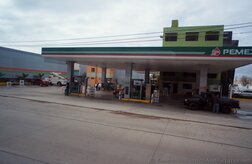 PEMEX gas station in Ensenada.jpg