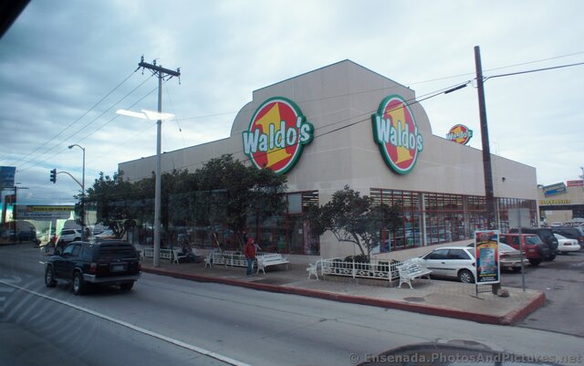 Waldo's in Ensenada.jpg