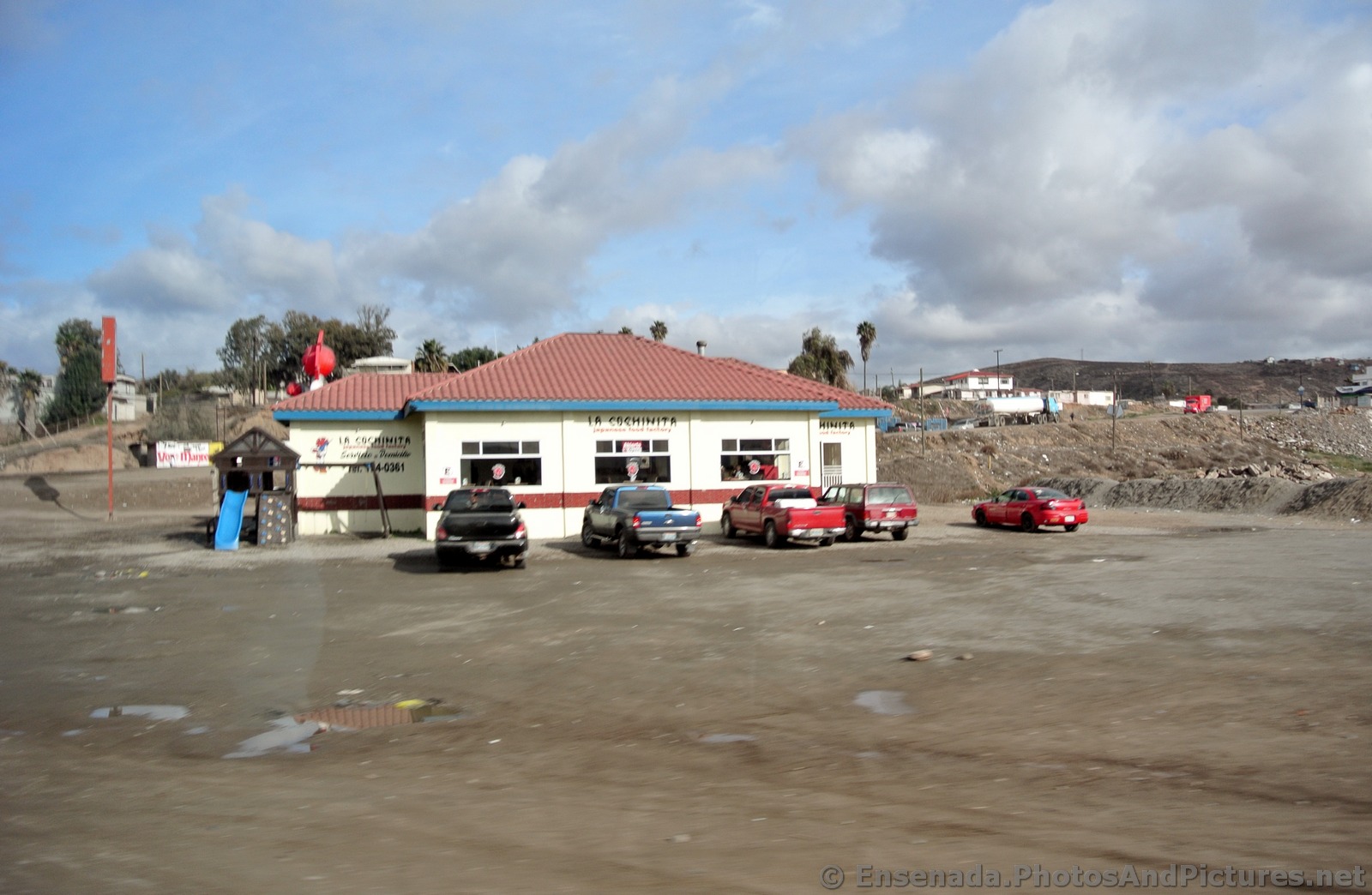 La Cochinita Ensenada.jpg