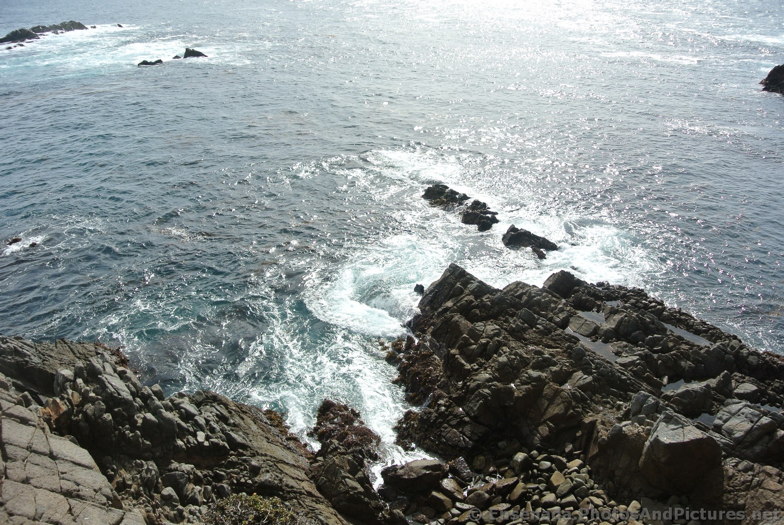 Jagged rocks near La Bufadora.jpg